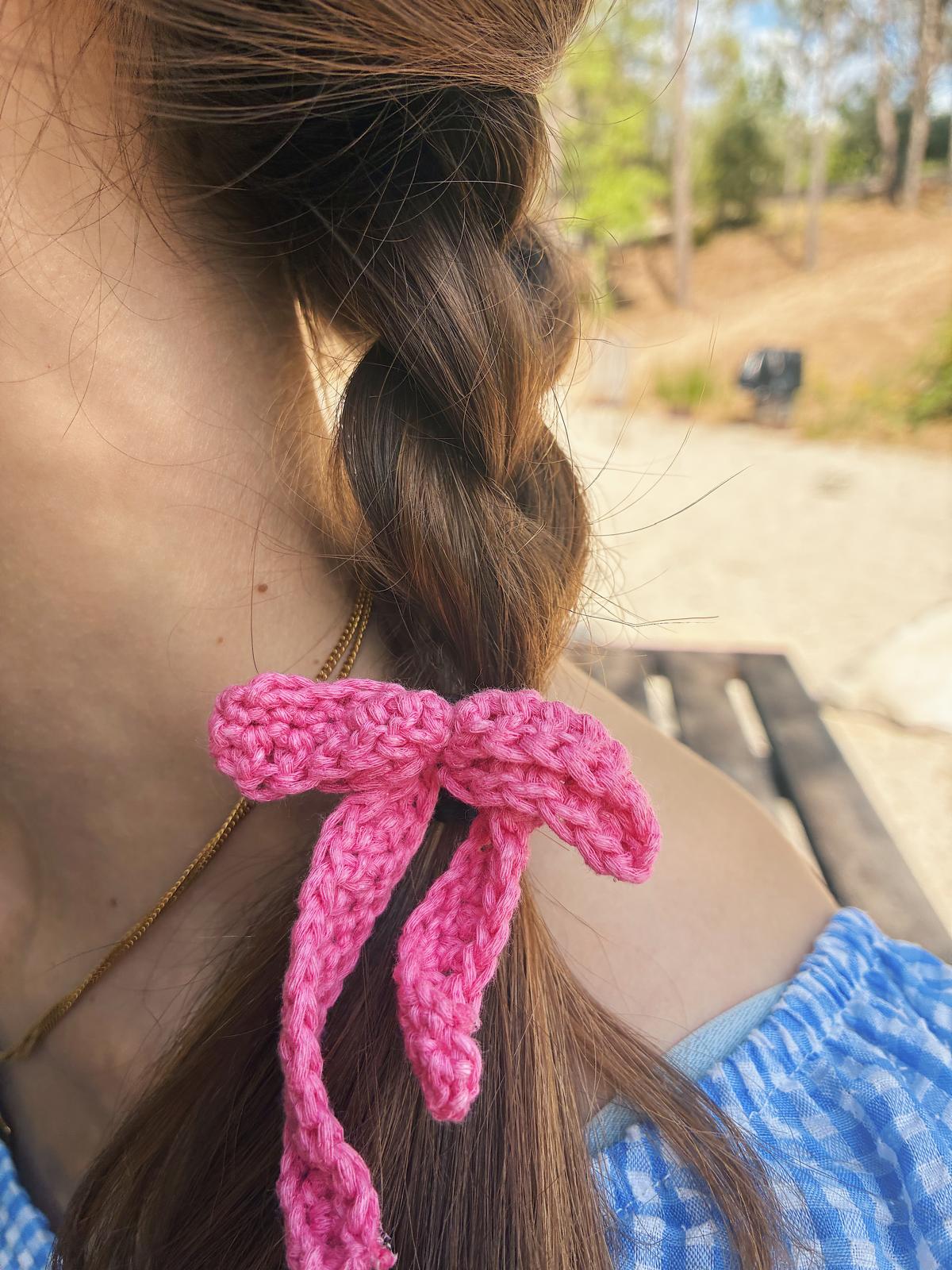 Laço de cabelo com elástico